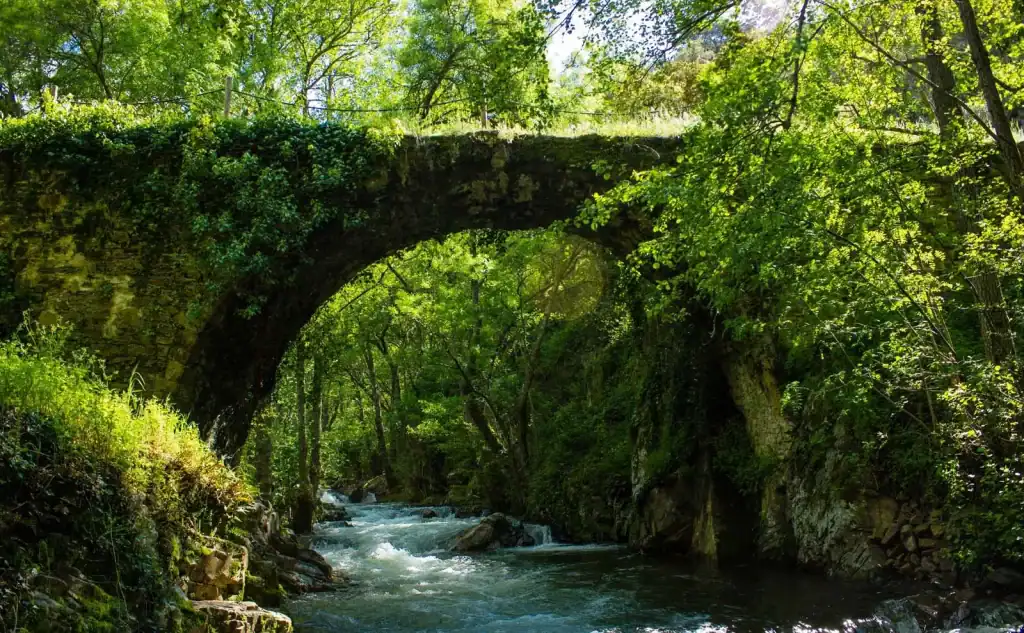 La Ruta de Las Puentes del Malpaso inicia en Molinaseca - qué ver en Molinaseca