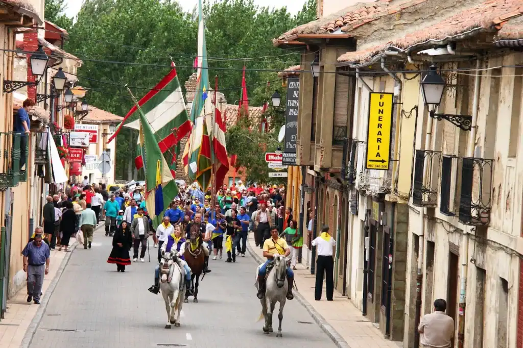 Peregrinación Fiestas Virgen de Gracia Mansilla de las Mulas 2025